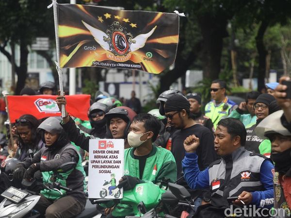 Penampakan Aksi Demo Ojol di Banyak Daerah
