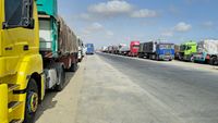 Ratusan Truk Bantuan untuk Gaza Masih Tertahan di Mesir