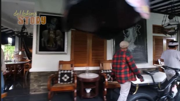 Rumah Dedi Mulyadi