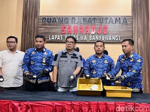 Pelaku Penyelundupan Sabu dalam Lontong di Banyuwangi Ternyata Residivis Pelaku Penyelundupan Sabu dalam Lontong di Banyuwangi Ternyata Residivis