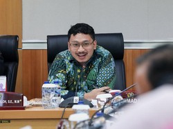 PKB Dukung Ada BUMD Parkir, Singgung Baru Parkir Sebentar Ada yang Minta Uang