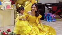 7 Foto Syifa Hadju Cosplay Jadi Princess Belle, Cantik Maksimal