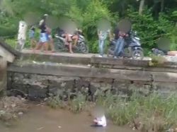 Miris, Siswi SMP di Palembang Dibully hingga Diceburkan ke Sungai