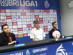Teco Menolak Keras Wacana 11 Pemain Asing di Liga 1 Musim Depan Teco Menolak Keras Wacana 11 Pemain Asing di Liga 1 Musim Depan