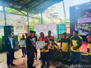 Ratu Dewa Luncurkan Program Satu Kelurahan Satu Bank Sampah Ratu Dewa Luncurkan Program Satu Kelurahan Satu Bank Sampah