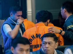 Dua Motif Bejat di Balik Grup Facebook Fantasi Sedarah