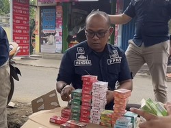 Bea Cukai Sita 20 Ribu Batang Rokok Ilegal di Toko Kelontong Kota Bogor