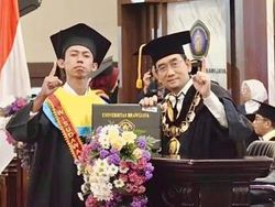 Jadi Wisudawan Terbaik UB, Raka Teliti Lengan Prostetik Bionik untuk Difabel