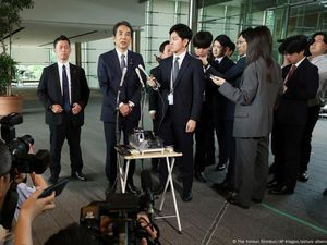 Gegara Asbun Soal Beras, Menteri Pertanian Jepang Mengundurkan Diri