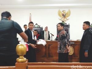 5 Pengakuan Rektor UIN Makassar soal Eks Kepala Perpus Pembuat Uang Palsu 5 Pengakuan Rektor UIN Makassar soal Eks Kepala Perpus Pembuat Uang Palsu