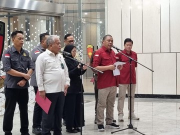 Sritex Bangkrut: Negara Rugi Ratusan Miliar, Siapa Dalangnya?