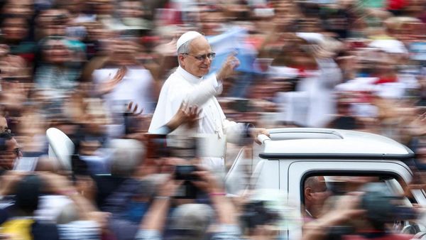 Paus Leo XIV Gelar Audiensi Umum Pertama di Vatikan