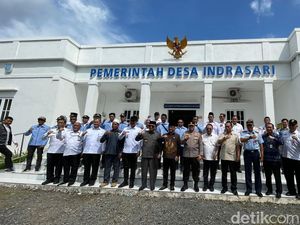 Mendes Resmikan Koperasi Merah Putih Indrasari, Jadi Percontohan di Kalsel Mendes Resmikan Koperasi Merah Putih Indrasari, Jadi Percontohan di Kalsel