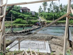 Jembatan Gantung Rp 2,5 M Dibangun di Jembrana, Permudah Akses Siswa SMP