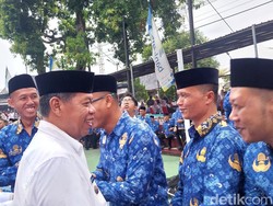 Bupati Majalengka Lantik PPPK dan PNS: Ada yang 1 Tahun Lagi Pensiun