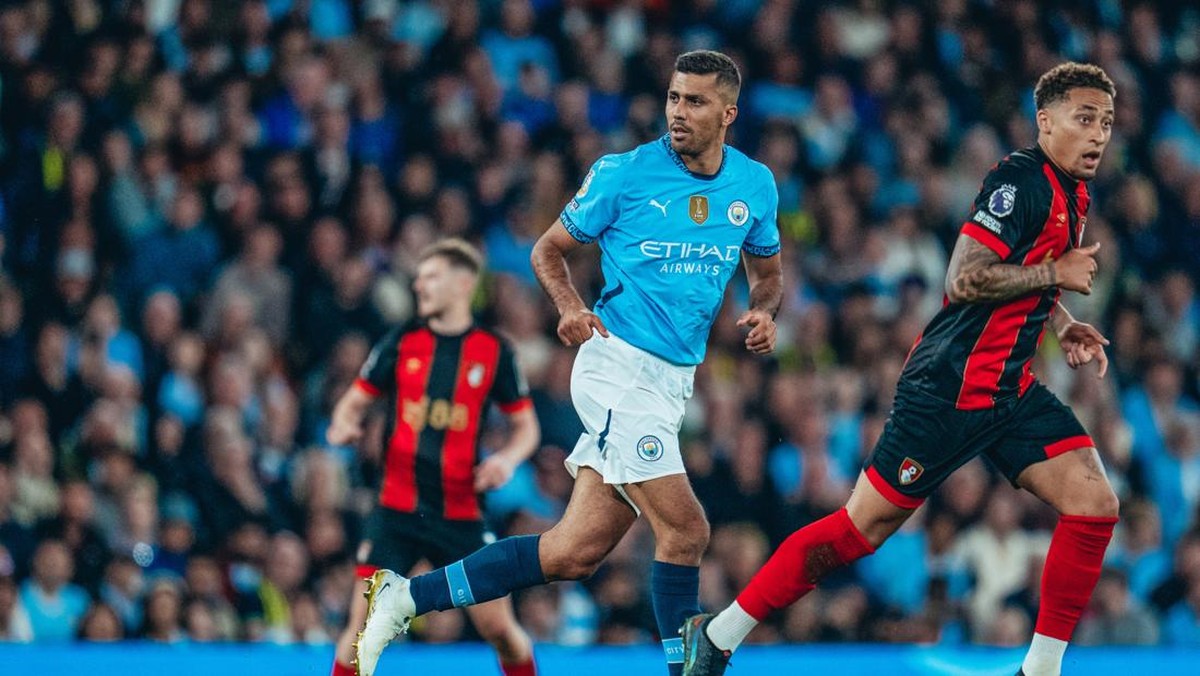Rodri comeback di laga Man City vs Bournemouth. (Foto: Twitter @ManCity)