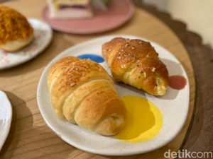 Salt Bread yang Asin Gurih Ada di 5 Bakery Ternama Ini Salt Bread yang Asin Gurih Ada di 5 Bakery Ternama Ini