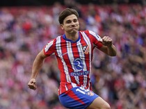 Diisukan Pindah ke Barca atau PSG, Ini Jawaban Julian Alvarez