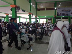Calon Haji Asal Jepara Sakit di Kualanamu Membaik, Kini Diterbangkan ke Solo