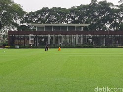 Alun-alun Bandung Dibuka, Pemkot Minta Kebersihan Dijaga