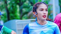 Ussy Sulistiawaty Gak Menyangka Bisa Finish Lari 10K Kurang dari Sejam