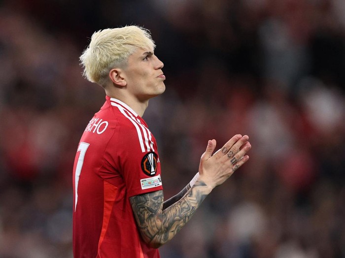 Soccer Football - Europa League - Final - Tottenham Hotspur v Manchester United - San Mames, Bilbao, Spain - May 21, 2025 Manchester United's Alejandro Garnacho reacts REUTERS/Violeta Santos Moura