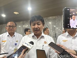 Kemenhub Beri Sinyal Bakal Naikkan Tarif Batas Atas Pesawat Rute Pendek Kemenhub Beri Sinyal Bakal Naikkan Tarif Batas Atas Pesawat Rute Pendek