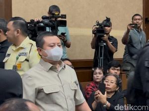 Kesaksian Eks Kader PDIP soal Sadapan Perintah Ibu hingga Harun Masiku Kesaksian Eks Kader PDIP soal Sadapan Perintah Ibu hingga Harun Masiku