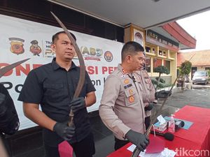 Janji Tawuran di Minimarket Cirebon, 3 Pelajar Ditangkap Polisi Janji Tawuran di Minimarket Cirebon, 3 Pelajar Ditangkap Polisi