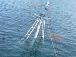 Kapal yang Hendak Angkut Kurban Tenggelam di Pelabuhan Marapokot Nagekeo