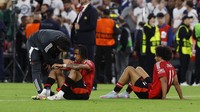 Kekalahan itu membuat MU gigit jari sebab gagal total musim ini, termasuk finis di papan bawah klasemen Liga Inggris dan absen ke kompetisi Eropa musim depan. (Foto: REUTERS/Vincent West)