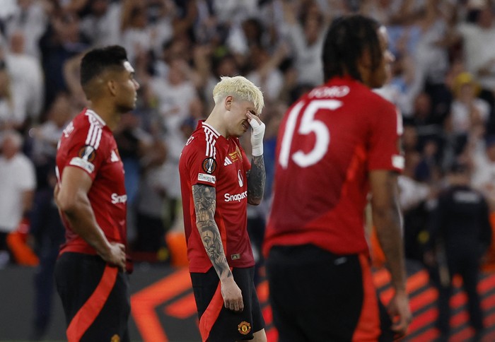 Soccer Football - Europa League - Final - Tottenham Hotspur v Manchester United - San Mames, Bilbao, Spain - May 21, 2025 Manchester United's Alejandro Garnacho looks dejected after the match REUTERS/Vincent West