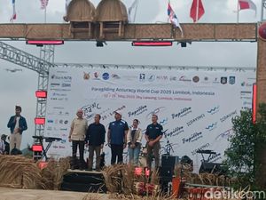Menpora Buka PGAWC 2025 di Sky Lancing Lombok Tengah Menpora Buka PGAWC 2025 di Sky Lancing Lombok Tengah