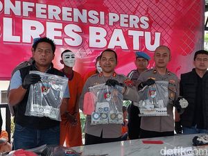 2 Pelaku Pencurian Komponen Instalasi PJU di Kota Batu Diringkus 2 Pelaku Pencurian Komponen Instalasi PJU di Kota Batu Diringkus