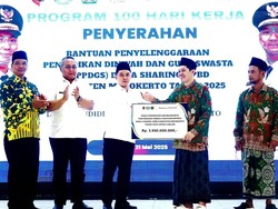 Bupati Mojokerto Kucurkan Bantuan Rp 3,9 M untuk 571 Madrasah Diniyah