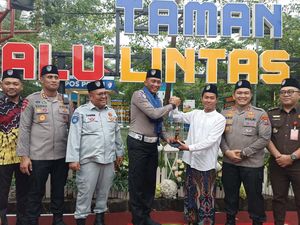 Taman Lalu Lintas di Blitar Ini Jadi Sarana Edukasi Berkendara Taman Lalu Lintas di Blitar Ini Jadi Sarana Edukasi Berkendara