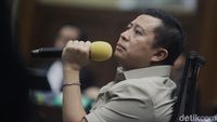 Potret Eks Kader PDIP Saiful Bahri jadi Saksi dalam Sidang Hasto Kristiyanto