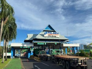 Pelindo Petikemas Pastikan Operasional TPK Bitung Tetap Berjalan Pelindo Petikemas Pastikan Operasional TPK Bitung Tetap Berjalan