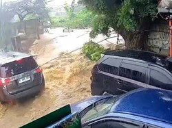 Video: Korban Tembok Jebol Minta Pihak SDA Jakarta Ganti Rugi