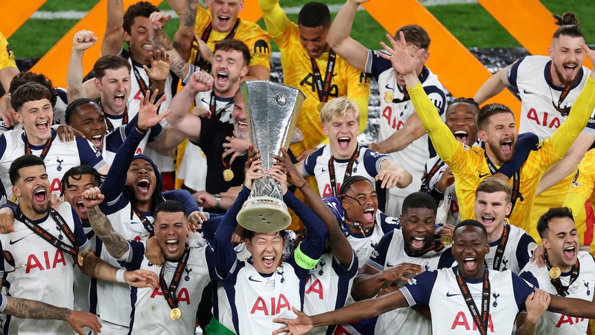 Spurs kembali menjadi juara Liga Europa setelah edisi 1972 dan 1984. Foto: REUTERS/Juan Medina
