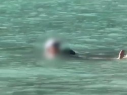 Turis Mabuk di Maya Bay, Nekat Berenang, dan Acungkan Jari Tengah ke Petugas