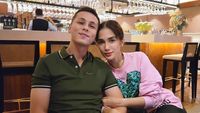 Momen Ussy Sulistiawaty Masak dan Makan Bareng Andhika