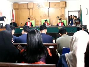 Pembunuh dan Pembakar Mahasiswi UTM Bangkalan Divonis Mati Pembunuh dan Pembakar Mahasiswi UTM Bangkalan Divonis Mati