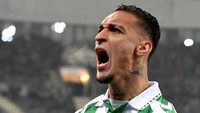 Antony - Manchester United. Klub peminat lebih suka meminjam Antony, yang punya gaji 70 juta paun, karena khawatir harganya bakal cukup mahal jika ingin membelinya secara permanen. Foto: ANP via Getty Images/ANP