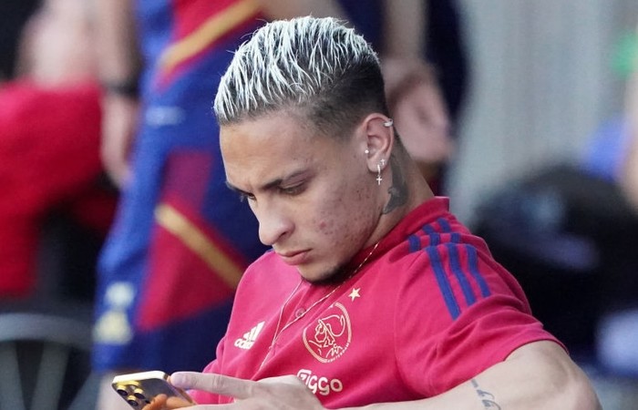 Antony SAALFELDEN, AUSTRIA - JULY 19: Antony of Ajax during the Pre-season friendly match between Red Bull Salzburg and Ajax at SaalfeldenArena on July 19, 2022 in Saalfelden, Austria (Photo by Andre Weening/BSR Agency/Getty Images)