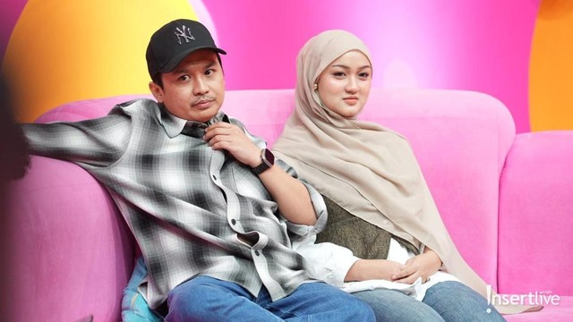 Highlight Dunia Hiburan InsertLive : Sempat Tolak Dijodohkan dengan Allysa Fatkhia, Komika Ate: Kayak Udah Nggak Laku Aja