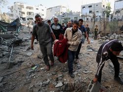 Israel Terus Bombardir Gaza, 30 Orang Tewas dalam Sehari