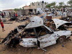 Israel Serang Gaza Lagi, Ledakan Bom Hancurkan Rumah Warga