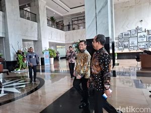 Mobil Semata Wayang di Garasi Dirjen Bea Cukai Baru Letjen Djaka Budi Mobil Semata Wayang di Garasi Dirjen Bea Cukai Baru Letjen Djaka Budi