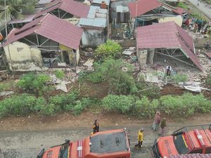 Warga Ngaku Mendengar Ada Dentuman Sebelum Gempa M 6,3 Bengkulu Warga Ngaku Mendengar Ada Dentuman Sebelum Gempa M 6,3 Bengkulu